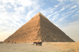 揭秘：为什么爬金字塔会有生命危险？